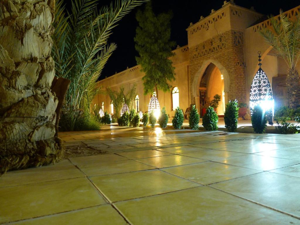 Nomad Palace Merzouga Extérieur photo